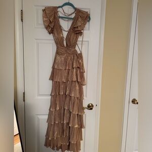 Elegant Gold Ruffled Evening Dress